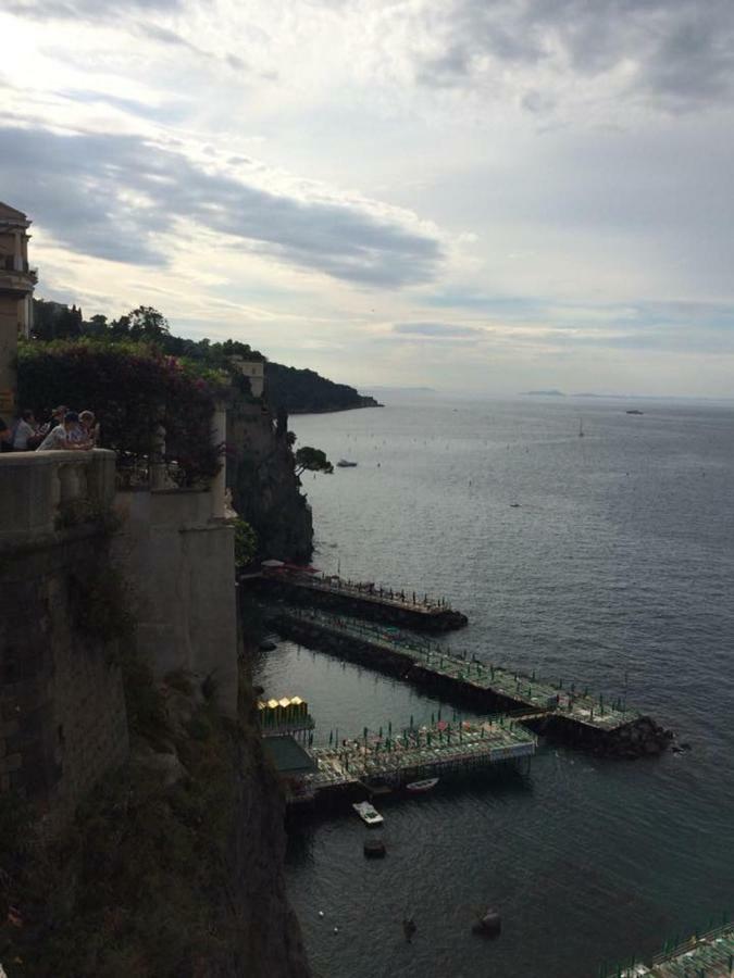 Terrazza Felicienne Apartment Sorrento Exterior photo